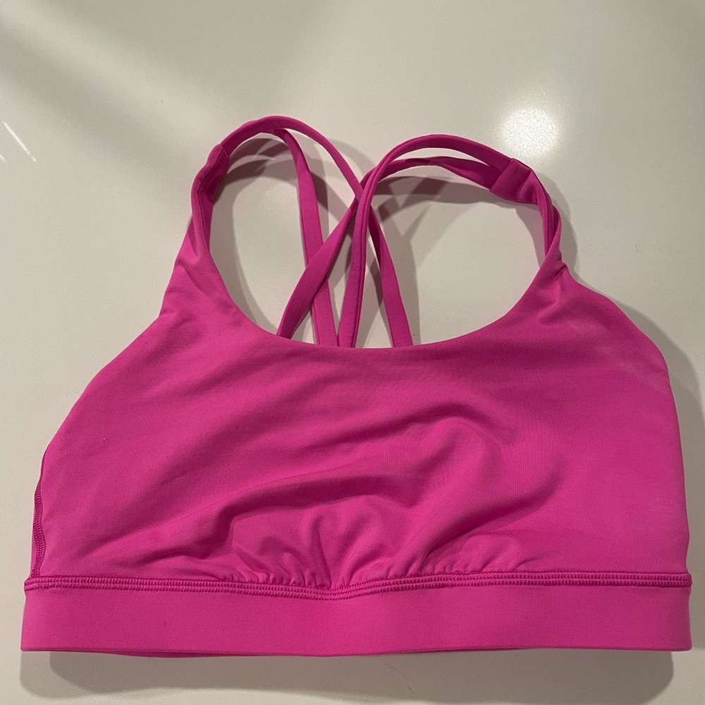 NWOT lululemon energy bra